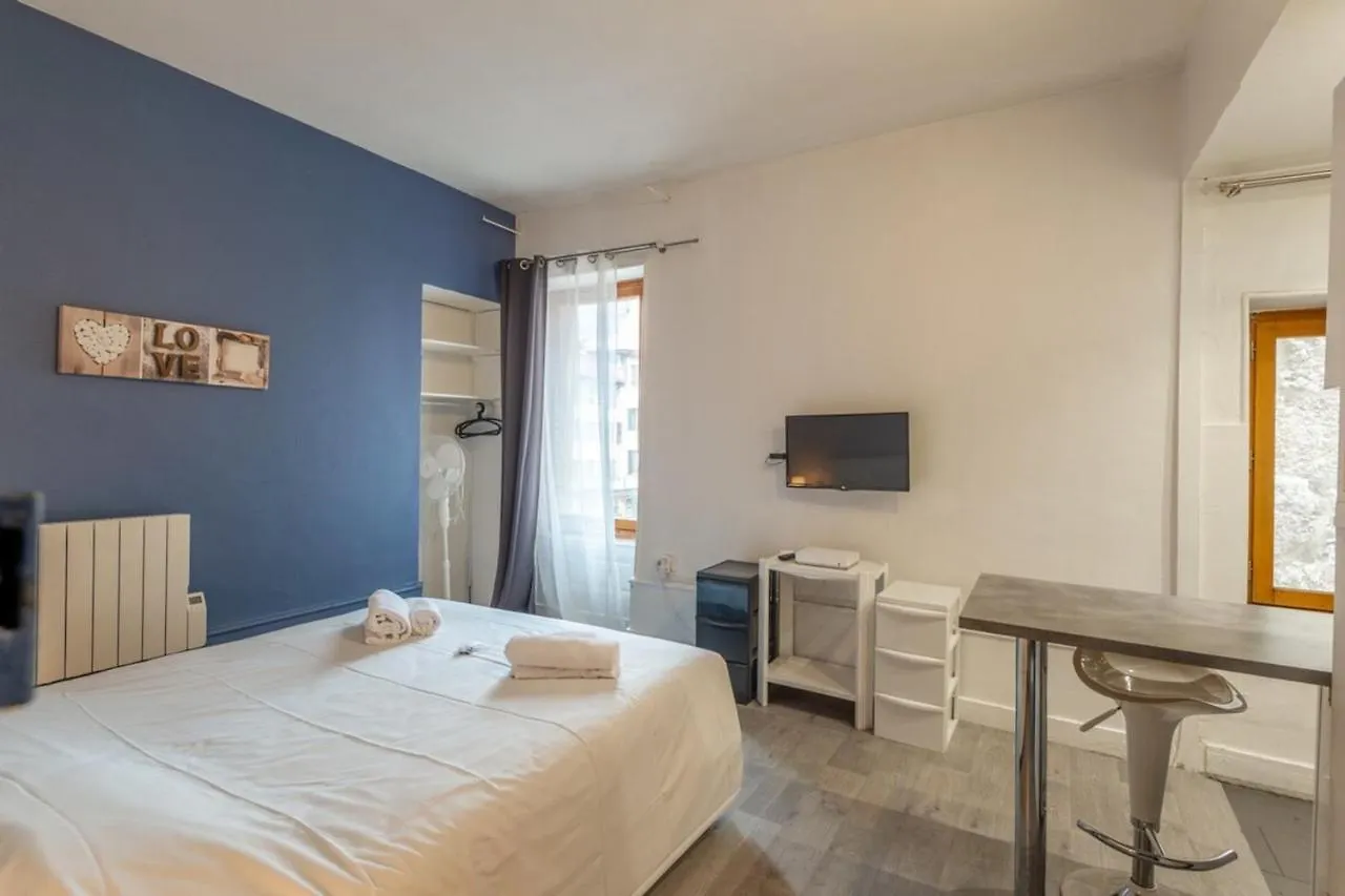 Studio For 2 Located In The City Center Apartment Annecy